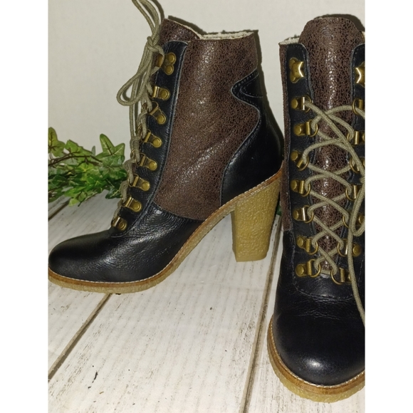 Sam Edelman Tara Brown/Black Leather shearling Ankle boots - Picture 10 of 16